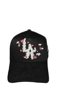 31 HATS LA LOVE CLOUDS SAN VALENTIN